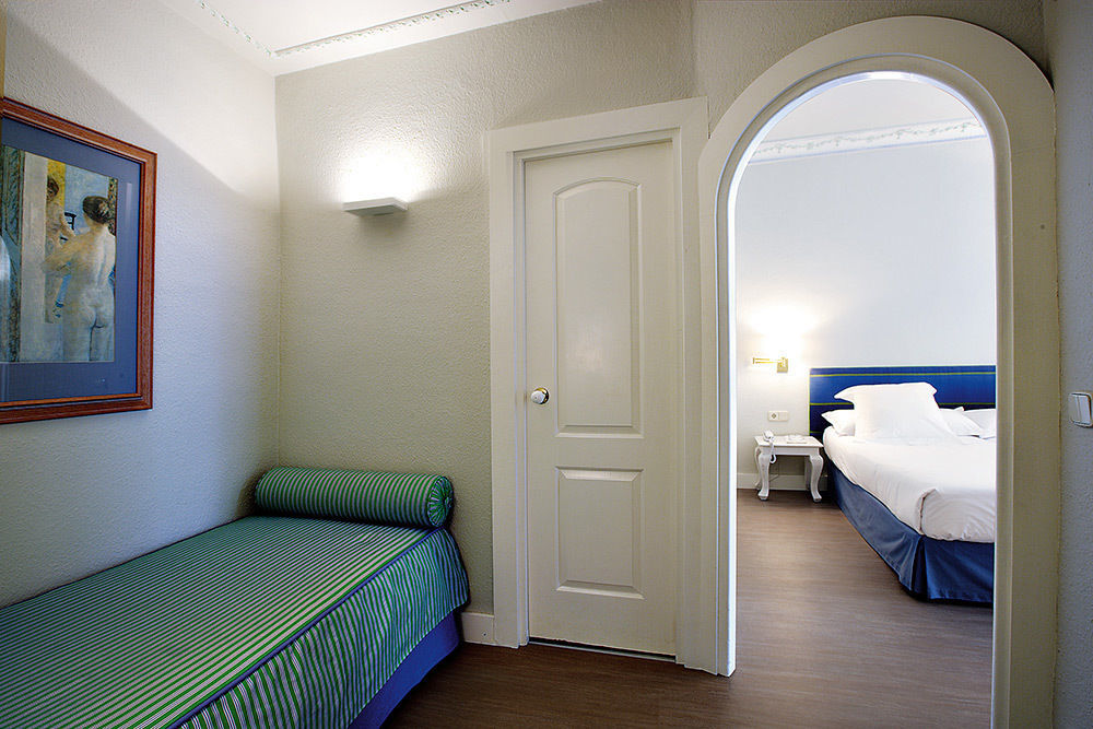 Hotel Niza San Sebastian Luaran gambar